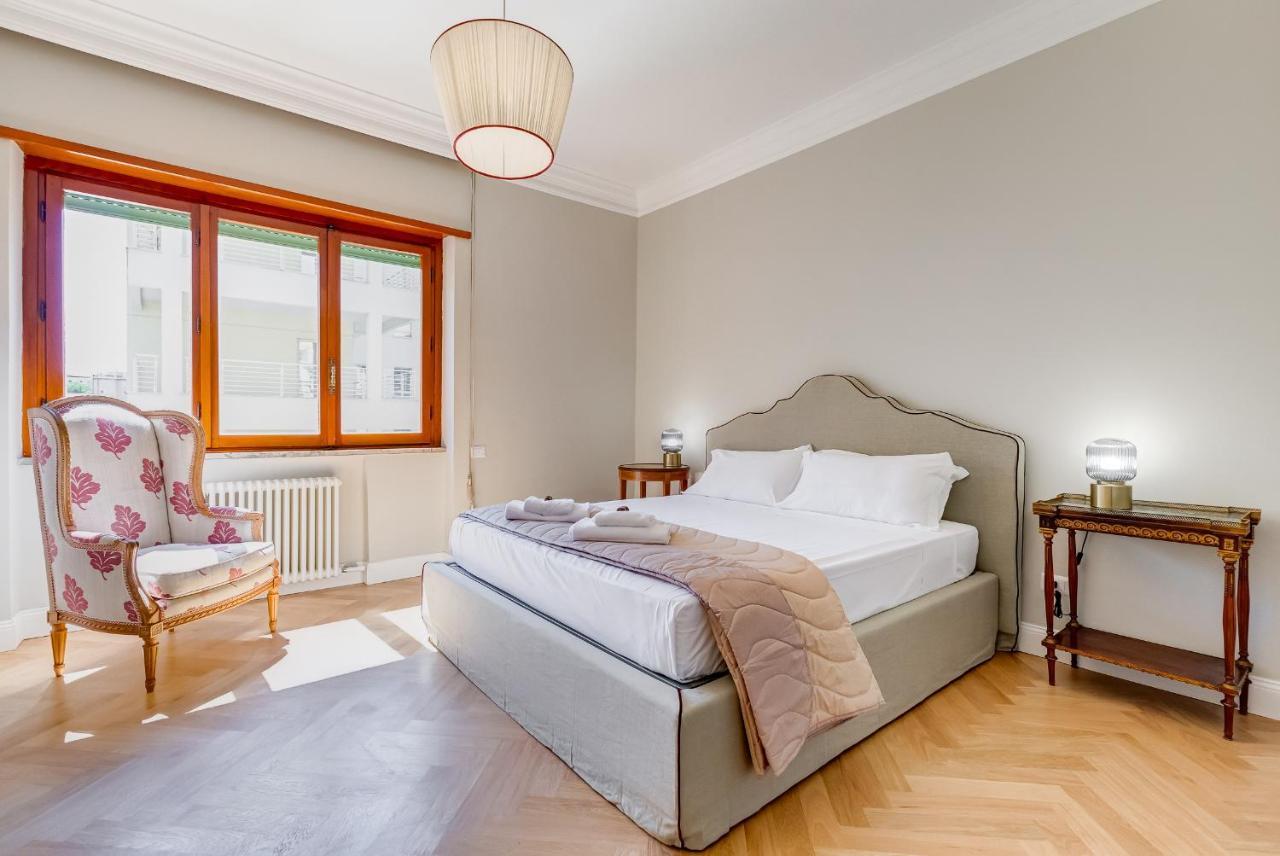 Bmga L Chic And Charm 3bdr Apt In Coppede District Apartment Rom