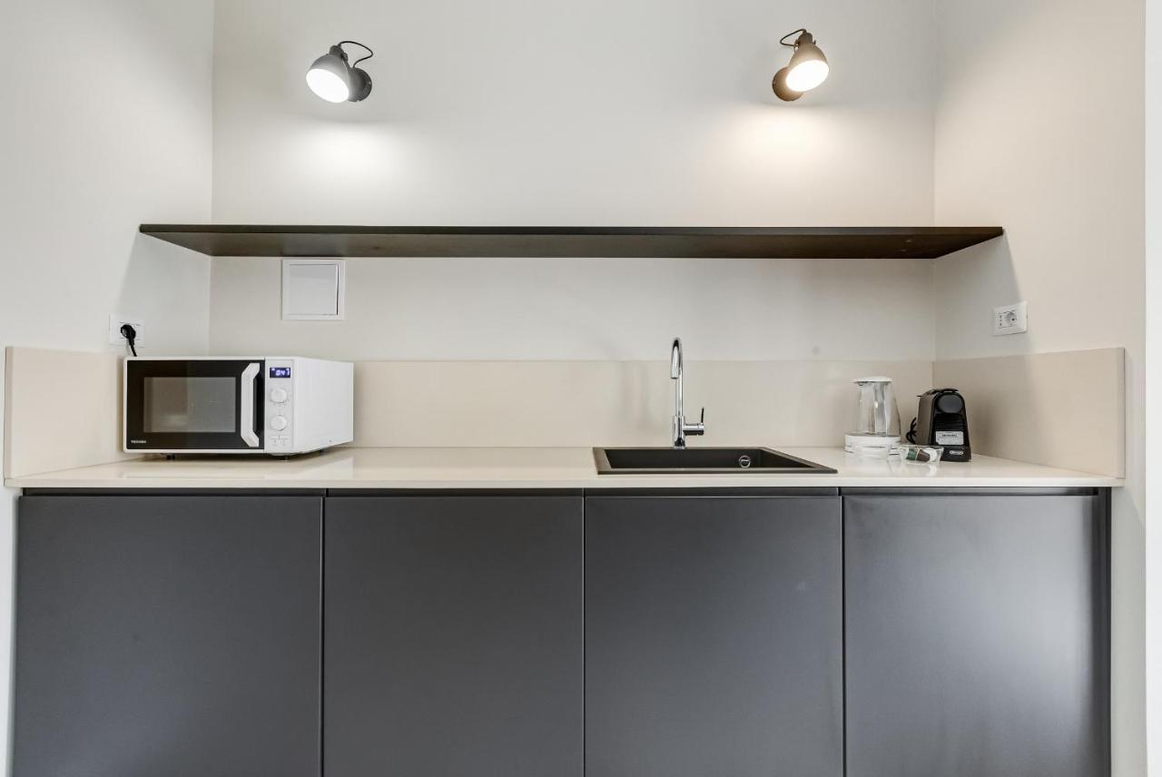 Bmga L Chic And Charm 3bdr Apt In Coppede District Rom