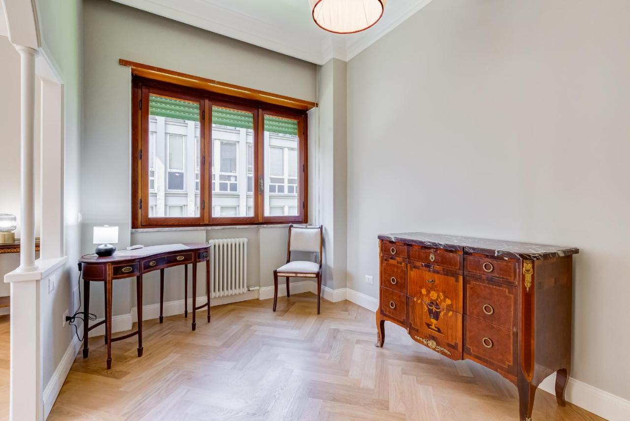 Bmga L Chic And Charm 3bdr Apt In Coppede District Apartment Rom