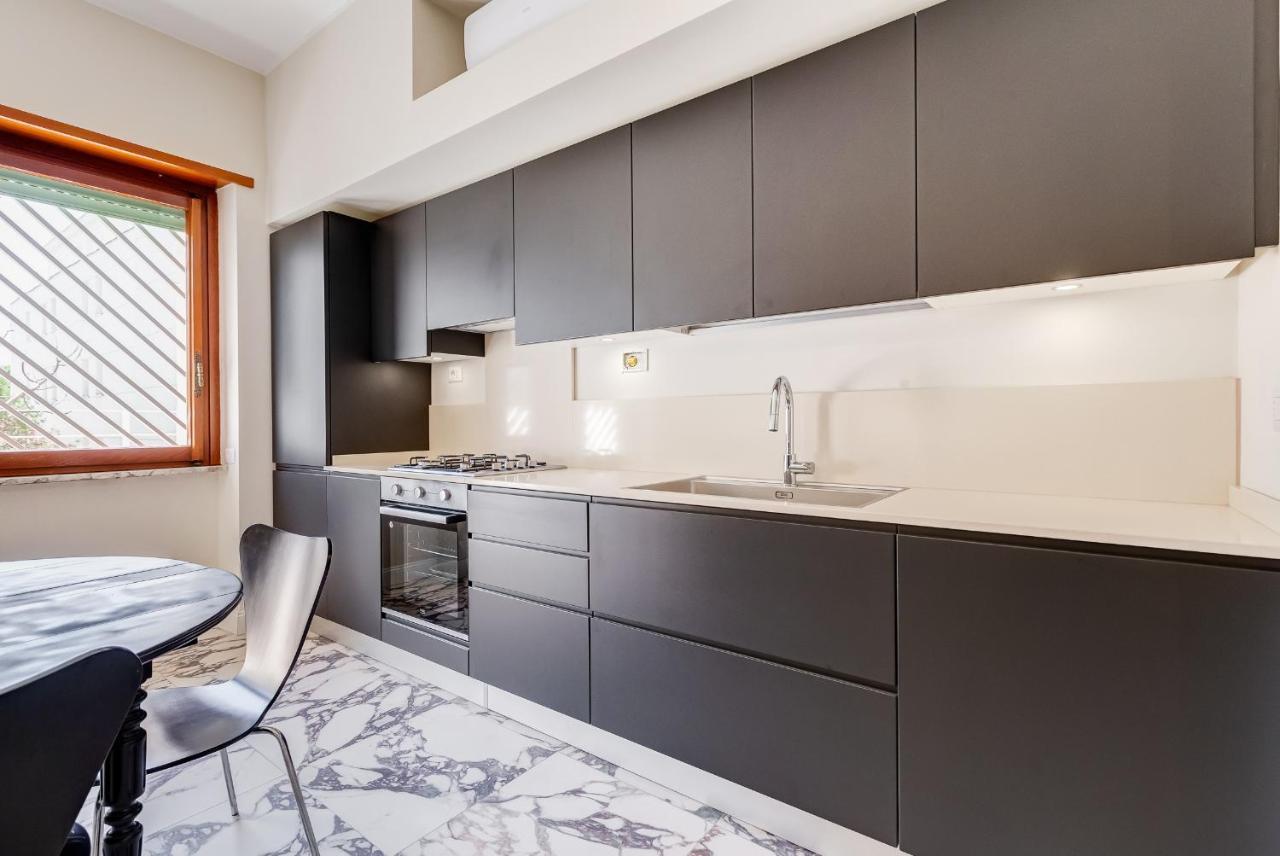 Apartment Bmga L Chic And Charm 3bdr Apt In Coppede District Rom