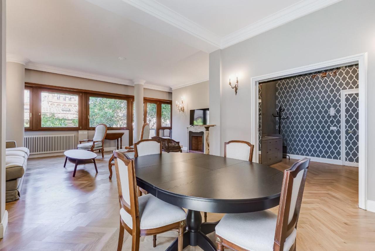 Bmga L Chic And Charm 3bdr Apt In Coppede District Apartment Rom