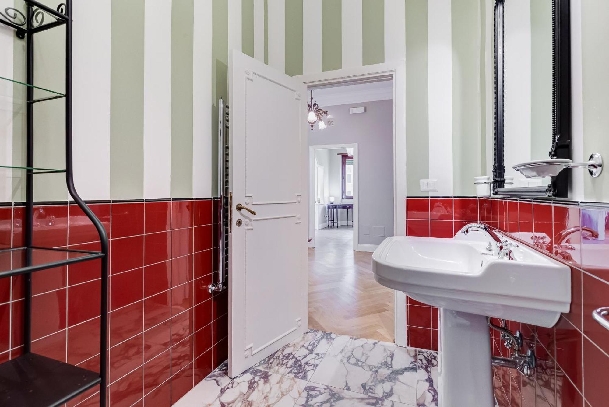 Bmga L Chic And Charm 3bdr Apt In Coppede District Apartment