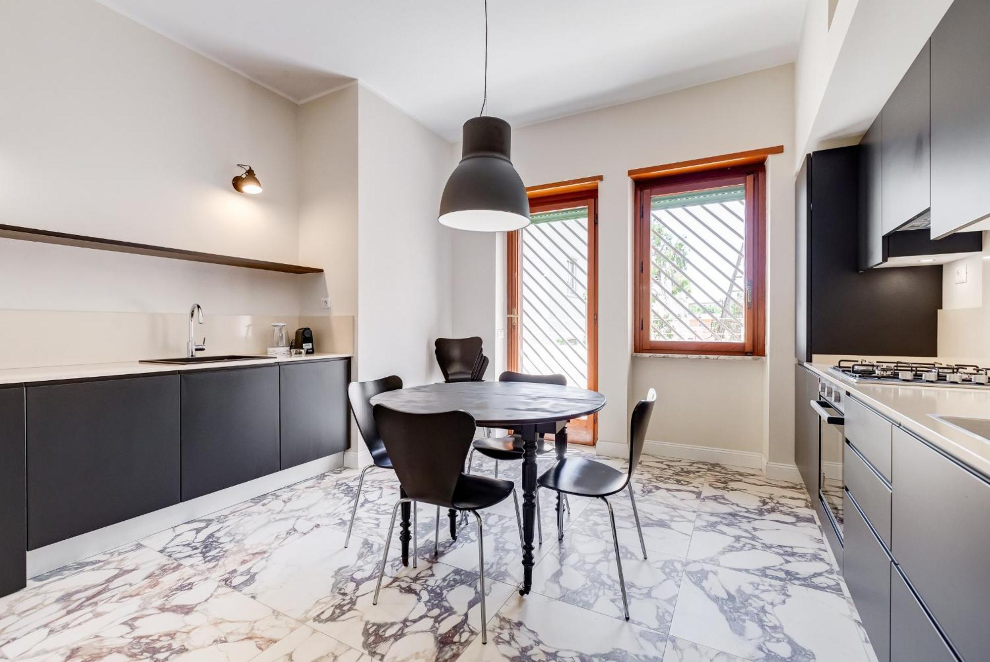Apartment Bmga L Chic And Charm 3bdr Apt In Coppede District *